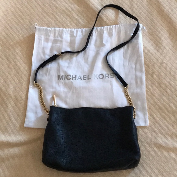 Michael Kors Handbags - Michael Kors shoulder / crossbody bag